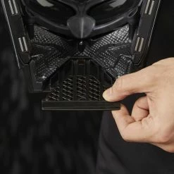 Vendor-unknown Hasbro Star Wars The Black Series Darth Vader 1:1 Scale Wearable Helmet (Electronic)