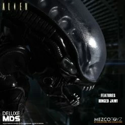 Maybang's Collectibles Mezco Toyz Mezco Designer Series MDS Alien 1979 Deluxe Alien Figure Set