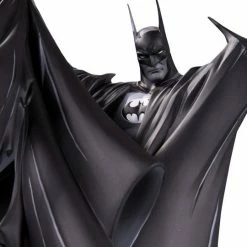 Maybang's Collectibles DC Collectibles Batman Black And White Limited Edition 100th Statue Todd McFarlane Batman Cover #423
