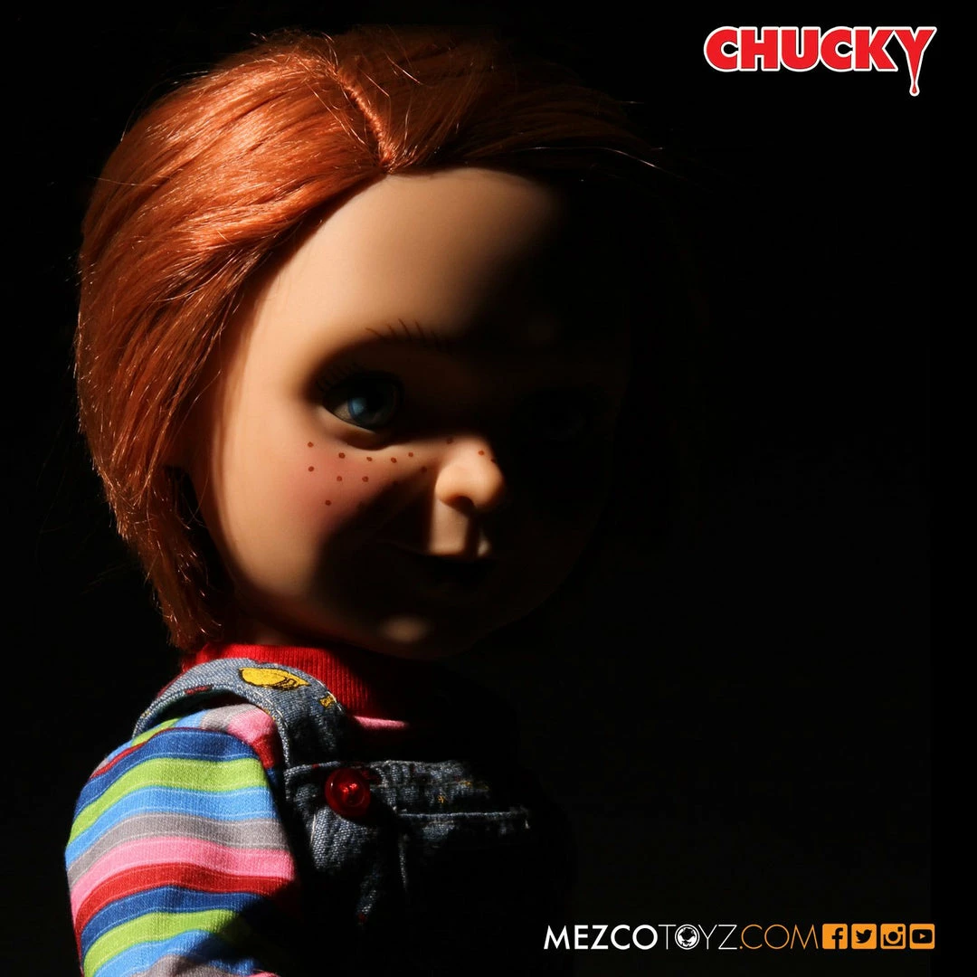 Maybang's Collectibles Mezco Toyz Child's Play Mega Scale Talking Good Guys Chucky Figure 4 Maybang's Collectibles Mezco Toyz Child's Play Mega Scale Talking Good Guys Chucky Figure