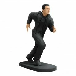 Maybang's Collectibles Hasbro Transformers Studio Series 77 Deluxe N.E.S.T. Bumblebee - Exclusive Action Figure