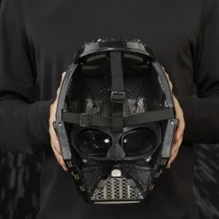 Vendor-unknown Hasbro Star Wars The Black Series Darth Vader 1:1 Scale Wearable Helmet (Electronic)