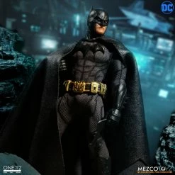 Vendor-unknown Mezco Toyz One:12 Collective DC Comics Batman: Sovereign Knight 1/12 Scale Action Figure