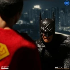 Vendor-unknown Mezco Toyz One:12 Collective DC Comics Batman: Sovereign Knight 1/12 Scale Action Figure