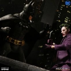 Vendor-unknown Mezco Toyz One:12 Collective DC Comics Batman: Sovereign Knight 1/12 Scale Action Figure