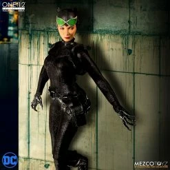Vendor-unknown Mezco Toyz One:12 Collective DC Comics Catwoman 1/12 Scale 6" Action Figure