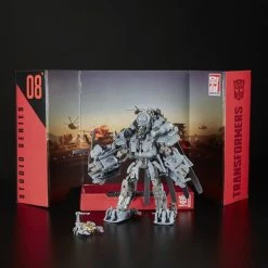 Maybang's Collectibles Hasbro Transformers Studio Series 08 Leader Blackout