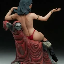 Vendor-unknown Sideshow Dynamite Entertainment Vampirella Collectibles Vampirella Statue Sideshow Collectibles