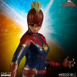 Maybang's Collectibles Mezco Toyz One:12 Collective Marvel Comics Captain Marvel 1/12 Scale Action Figure