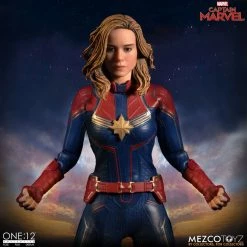 Maybang's Collectibles Mezco Toyz One:12 Collective Marvel Comics Captain Marvel 1/12 Scale Action Figure