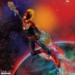 Maybang's Collectibles Mezco Toyz One:12 Collective Marvel Comics Captain Marvel 1/12 Scale Action Figure