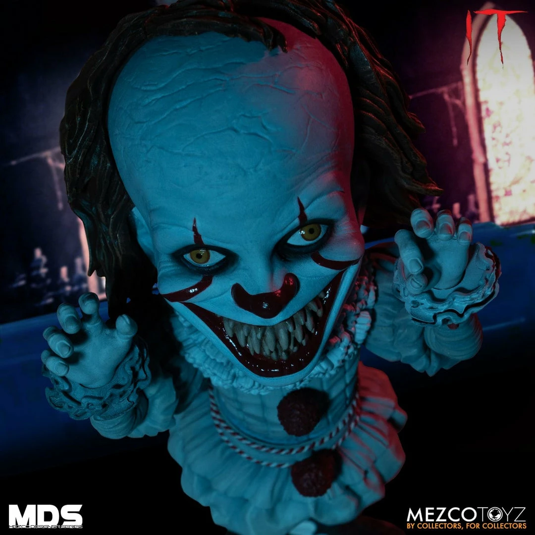 Maybang's Collectibles Mezco Toyz Designer Series Deluxe IT: Pennywise Action Figure 4 Maybang's Collectibles Mezco Toyz Designer Series Deluxe IT: Pennywise Action Figure