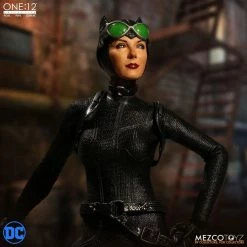 Vendor-unknown Mezco Toyz One:12 Collective DC Comics Catwoman 1/12 Scale 6" Action Figure