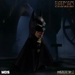 Maybang's Collectibles Mezco Toyz Designer Series Deluxe Batman (1989) 6
