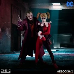 Maybang's Collectibles Mezco Toyz One:12 Collective DC Comics Harley Quinn - Deluxe Edition 1/12 Scale Action Figure 13 Maybang's Collectibles Mezco Toyz One:12 Collective DC Comics Harley Quinn - Deluxe Edition 1/12 Scale Action Figure