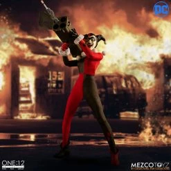 Maybang's Collectibles Mezco Toyz One:12 Collective DC Comics Harley Quinn - Deluxe Edition 1/12 Scale Action Figure 16 Maybang's Collectibles Mezco Toyz One:12 Collective DC Comics Harley Quinn - Deluxe Edition 1/12 Scale Action Figure