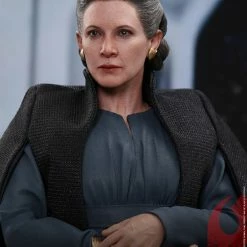 Vendor-unknown Hot Toys Star Wars: The Last Jedi Leia Organa 1/6 Scale Figure 20 Vendor-unknown Hot Toys Star Wars: The Last Jedi Leia Organa 1/6 Scale Figure
