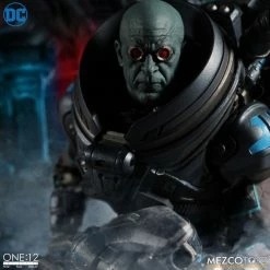 Maybang's Collectibles Mezco Toyz One:12 Collective DC Comics Batman Mr. Freeze - Deluxe Edition 1/12 Scale Action Figure