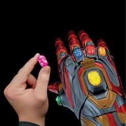 Maybang's Collectibles Hasbro Marvel Legends Avengers: Endgame The Infinity Saga Nano Gauntlet Movie Prop Replica