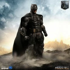 Vendor-unknown Mezco Toyz One:12 Collective DC Comics Justice League Tactical Suit Batman 1/12 Scale 6" Action Figure