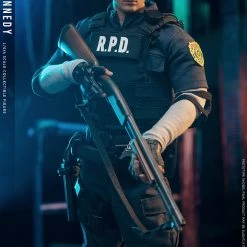 Maybang's Collectibles Damtoys Resident Evil 2 Leon S. Kennedy 1/6 Scale 12