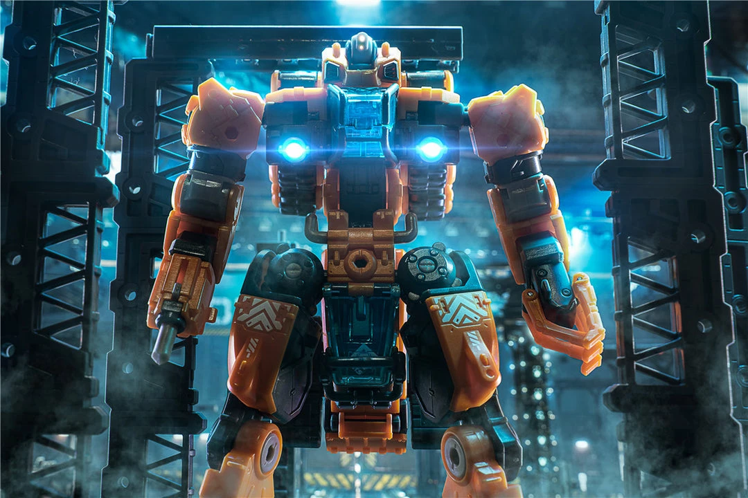 Maybang's Collectibles 52Toys MegaBox MB-12 Landbreaker Transforming Figure 5 Maybang's Collectibles 52Toys MegaBox MB-12 Landbreaker Transforming Figure