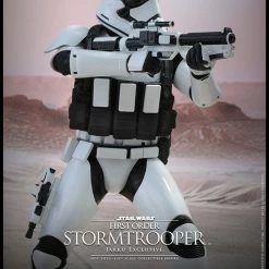 Vendor-unknown Hot Toys Star Wars Episode VII The Force Awakens First Order Stormtrooper (Jakku Exclusive) 1/6 Scale 12