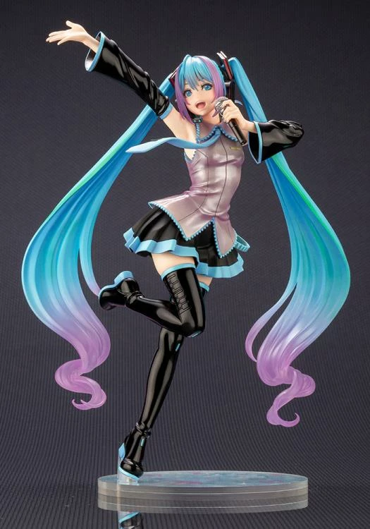 Maybang's Collectibles Kotobukiya Vocaloid Bishoujo Hatsune Miku (feat. My Little Pony) Statue 2 Maybang's Collectibles Kotobukiya Vocaloid Bishoujo Hatsune Miku (feat. My Little Pony) Statue