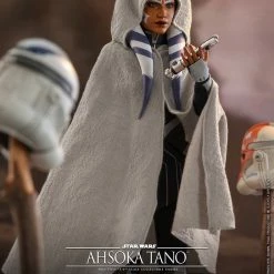 Maybang's Collectibles Hot Toys Star Wars The Clone Wars Ahsoka Tano 1/6 Scale Collectible Figure