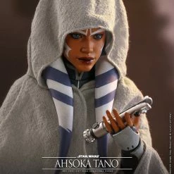 Maybang's Collectibles Hot Toys Star Wars The Clone Wars Ahsoka Tano 1/6 Scale Collectible Figure