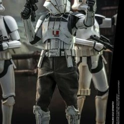 Maybang's Collectibles Hot Toys Star Wars Rogue One: A Star Wars Story Assault Tank Commander 1/6 Scale 12" Collectible Figure