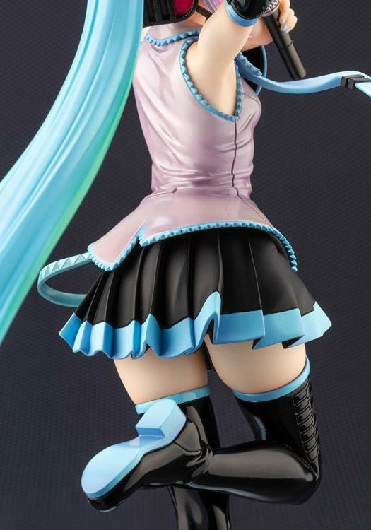 Maybang's Collectibles Kotobukiya Vocaloid Bishoujo Hatsune Miku (feat. My Little Pony) Statue 10 Maybang's Collectibles Kotobukiya Vocaloid Bishoujo Hatsune Miku (feat. My Little Pony) Statue