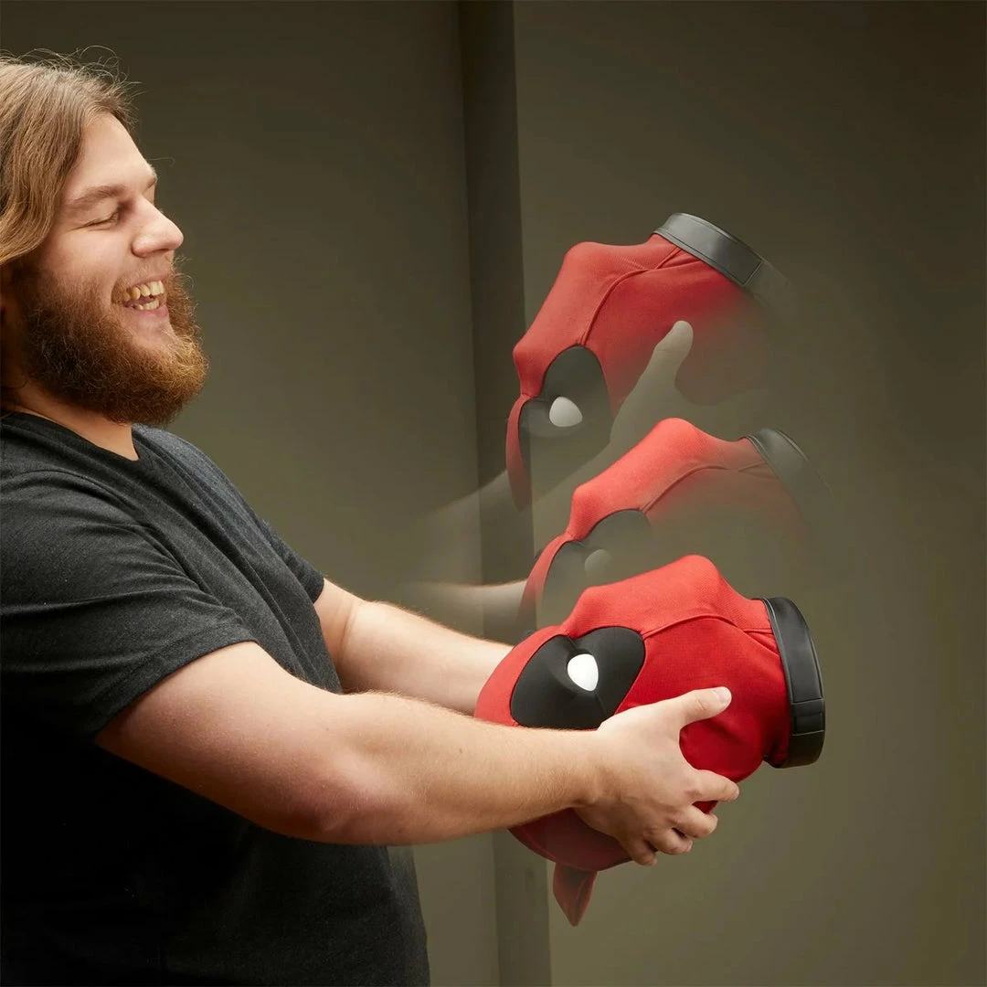 Maybang's Collectibles Hasbro Marvel Legends Interactive Electronic Deadpool's Head 5 Maybang's Collectibles Hasbro Marvel Legends Interactive Electronic Deadpool's Head