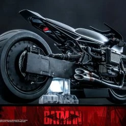 Maybang's Collectibles Hot Toys DC Comics The Batman: Batman's Batcycle /6 Scale Collectible Figure Vehicle