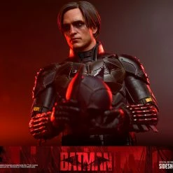 Maybang's Collectibles Hot Toys DC Comics The Batman: Batman And Bat-Signal 1/6 Scale 12