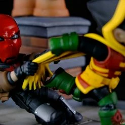 Maybang's Collectibles Qmx DC Comics Q-Master Batman Family Knight Out Diorama Quantum Mechanix (QMx)