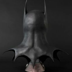 Maybang's Collectibles PureArts DC Comics Batman (1989) Life Size Cowl Movie Prop Replica