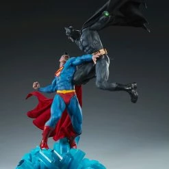 Maybang's Collectibles Sideshow DC Comics Batman Vs Superman Diorama Statue Sideshow Collectibles