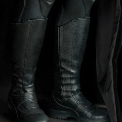 Maybang's Collectibles Sideshow Collectibles Sideshow DC Comics Batman Begins The Batman Premium Format Figue Statue