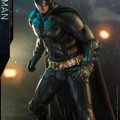 Maybang's Collectibles Hot Toys DC Comics Batman The Dark Knight Trilogy Batman 1/4 Quarter Scale Collectibles Figure