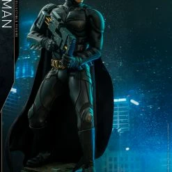 Maybang's Collectibles Hot Toys DC Comics Batman The Dark Knight Trilogy Batman 1/4 Quarter Scale Collectibles Figure