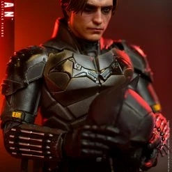 Maybang's Collectibles Hot Toys DC Comics The Batman: Batman 1/6 Scale 12