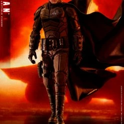 Maybang's Collectibles Hot Toys DC Comics The Batman: Batman 1/6 Scale 12