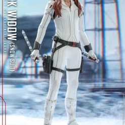 Maybang's Collectibles Hot Toys Marvel Comics Black Widow Black Widow (Snow Suit Version) 1/6 Scale Collectible Figure