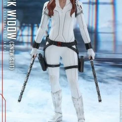 Maybang's Collectibles Hot Toys Marvel Comics Black Widow Black Widow (Snow Suit Version) 1/6 Scale Collectible Figure