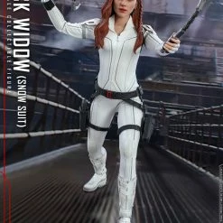 Maybang's Collectibles Hot Toys Marvel Comics Black Widow Black Widow (Snow Suit Version) 1/6 Scale Collectible Figure