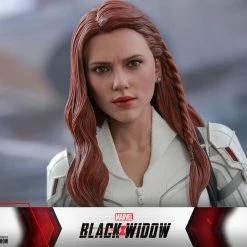 Maybang's Collectibles Hot Toys Marvel Comics Black Widow Black Widow (Snow Suit Version) 1/6 Scale Collectible Figure