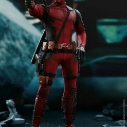 Vendor-unknown Hot Toys Marvel Comics Deadpool 2 Deadpool 1/6 Scale Action Figure