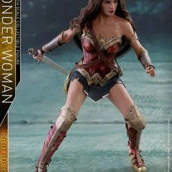 Vendor-unknown Hot Toys Justice League Wonder Woman (Deluxe Version) 1/6 Scale Figure 28 Vendor-unknown Hot Toys Justice League Wonder Woman (Deluxe Version) 1/6 Scale Figure