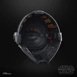 Maybang's Collectibles Hasbro Star Wars: The Black Series The Mandalorian 1:1 Scale Wearable Electronic Helmet